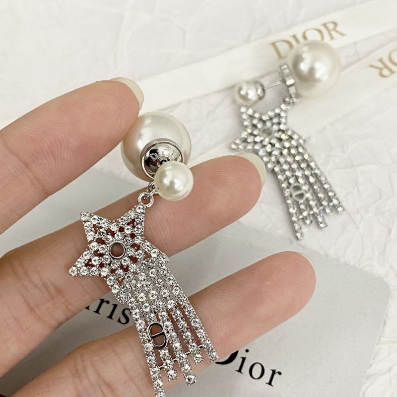 chr1st1an D10r earrings